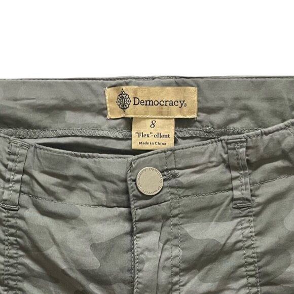 Democracy Women Cargo Green Camouflage Pant Size 8 AB Technology - Picture 4 of 10